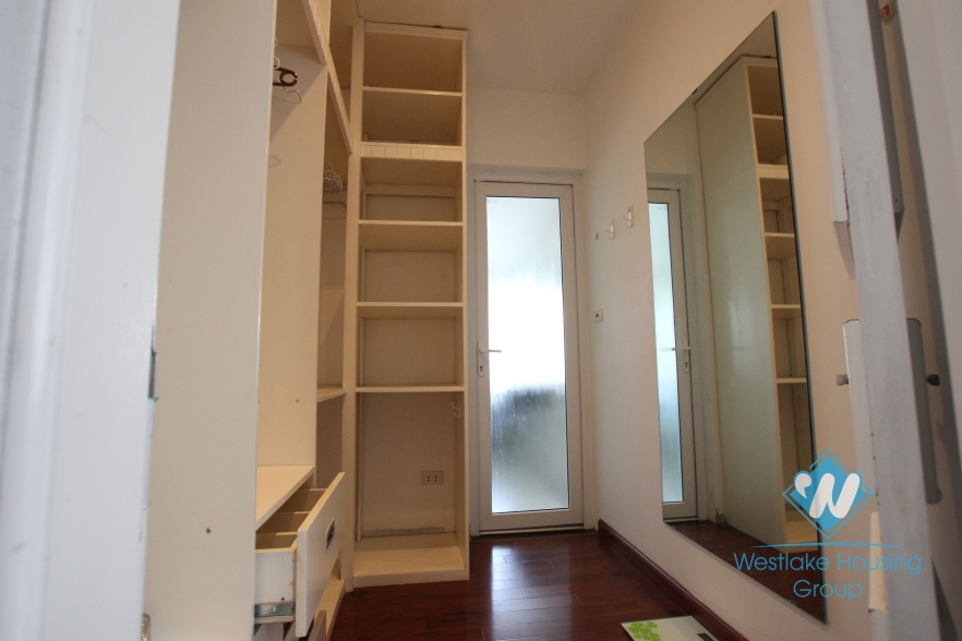 Nice 2 bedroom apartment for rent in Yen Phu village, Tay Ho district, Hanoi