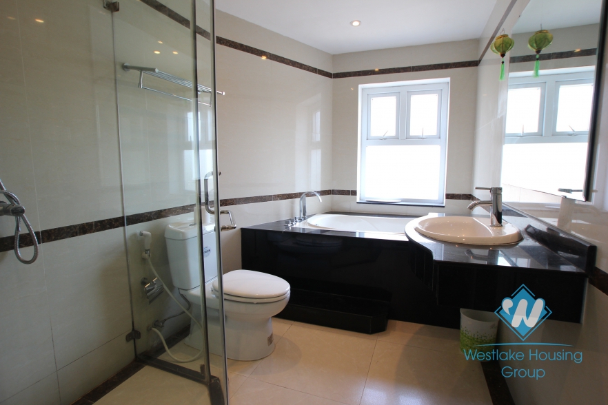 Nice 2 bedroom apartment for rent in Yen Phu village, Tay Ho district, Hanoi