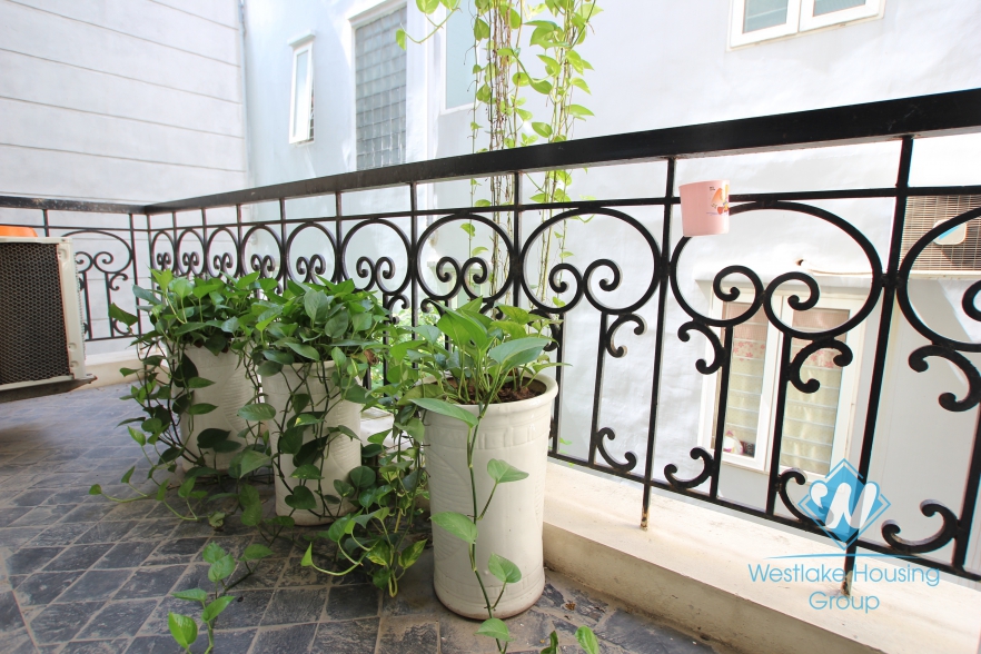 Nice 2 bedroom apartment for rent in Yen Phu village, Tay Ho district, Hanoi