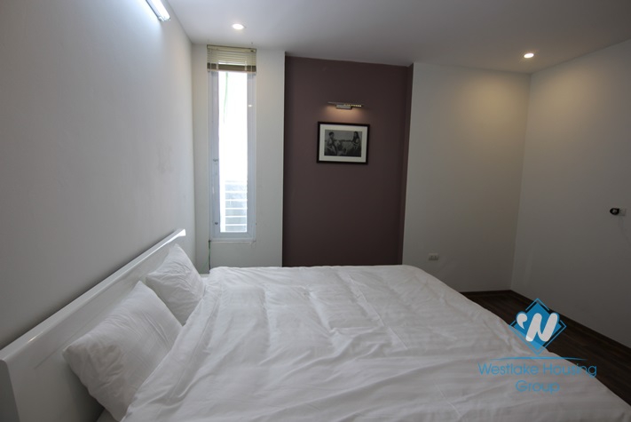 Newly and modern 01 bedroom apartment for rent in Tay Ho area, Hanoi. 