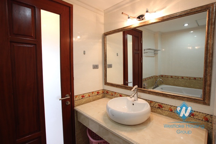 Luxury and nice design apartment for rent in Tay Ho, Ha Noi
