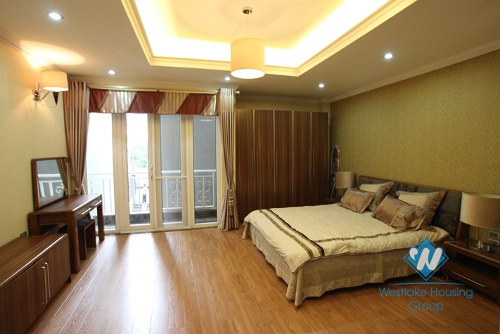 Luxury and nice design apartment for rent in Tay Ho, Ha Noi