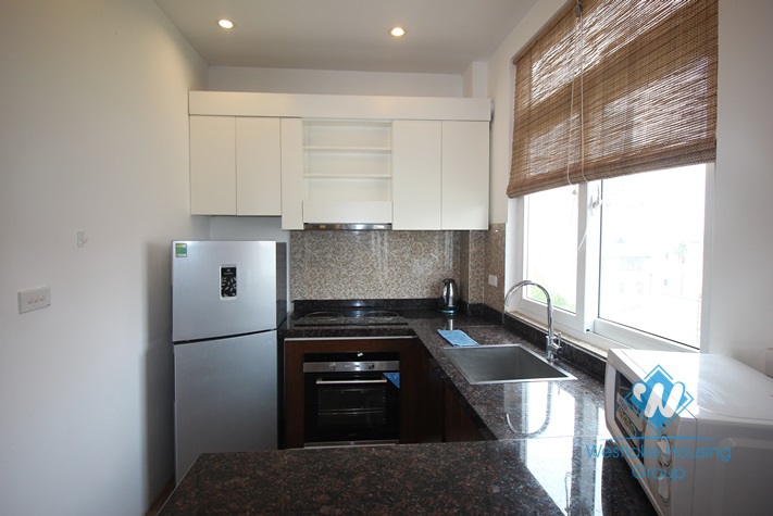 Bright  2 bedrooms apartment for rent on Xuan Dieu, Tay Ho, Hanoi 