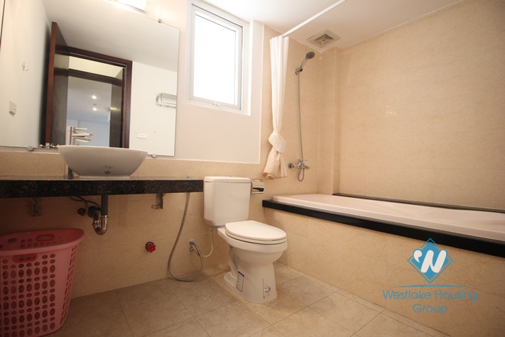 02 bedrooms apartment for rent in Tay Ho area, Quiet Place.