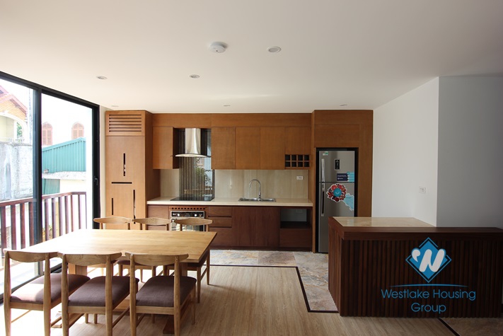 Nice  03 bedrooms apartment for rent in Tay Ho area, Ha Noi