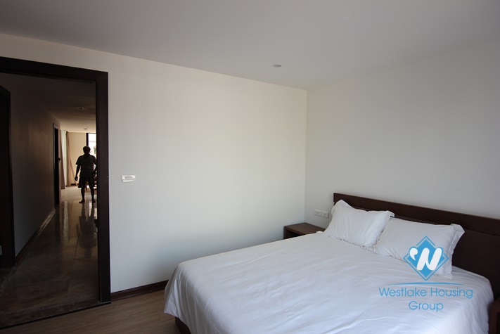 Nice  03 bedrooms apartment for rent in Tay Ho area, Ha Noi