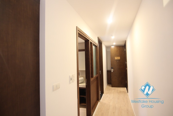 Brand new 2 bedrooms for rent in Ba Dinh district