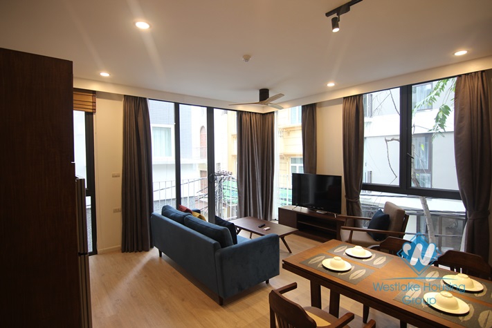 Brand new 2 bedrooms for rent in Ba Dinh district