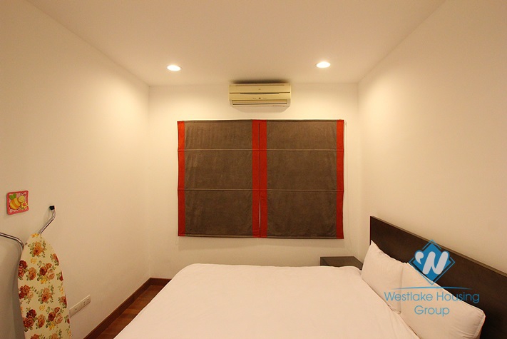 Lake front 2 bed apartment for rent in Xom Chua, Dang Thai Mai, Tay Ho