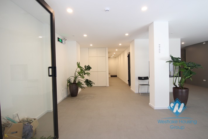 Nice and quiet apartment for rent in Tay Ho, Ha Noi