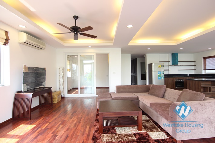Beautiful 4 bedrooms apartment for rent on Au Co, Tay Ho, Hanoi
