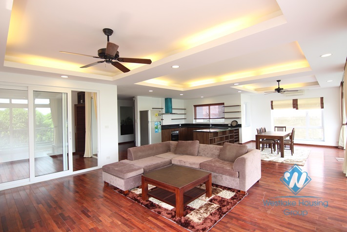 Beautiful 4 bedrooms apartment for rent on Au Co, Tay Ho, Hanoi