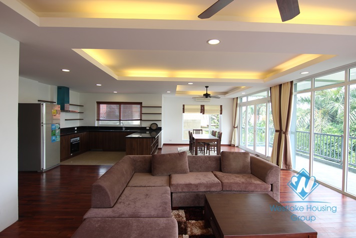 Beautiful 4 bedrooms apartment for rent on Au Co, Tay Ho, Hanoi