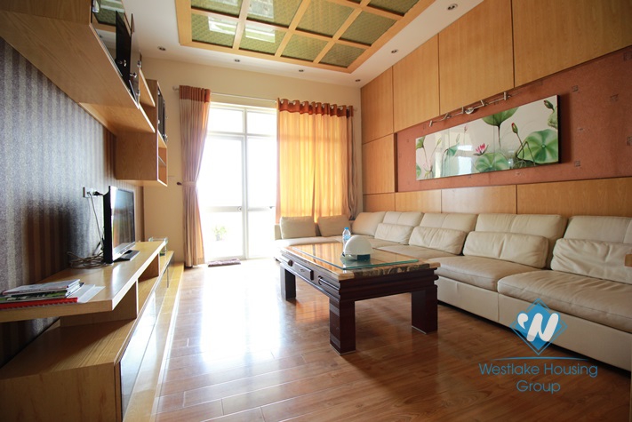 High quality but cheap price apartment for rent in Lac Long Quan, Tay Ho, hanoi, Vietnam