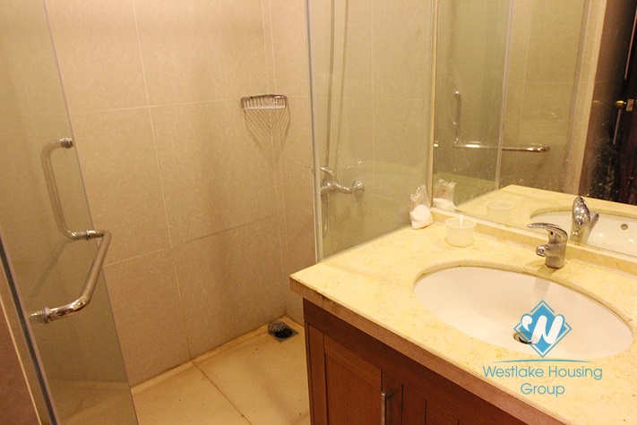 Unfurnished apartment for rent in Royal city, Thanh Xuan, Hanoi