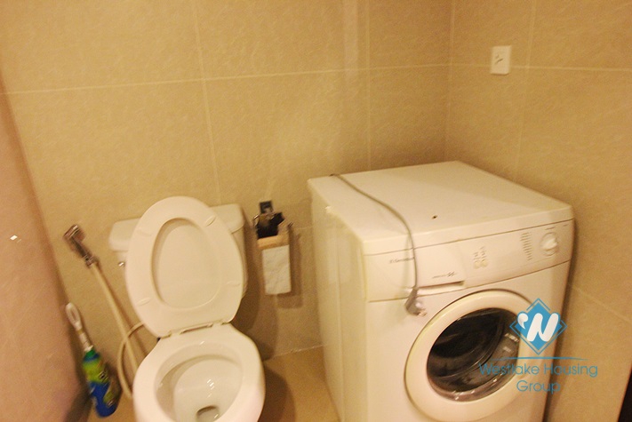 Unfurnished apartment for rent in Royal city, Thanh Xuan, Hanoi