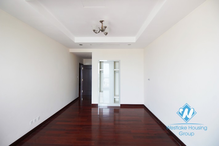 Affordable apartment for rent in Royal City, Thanh Xuan District, Hanoi.