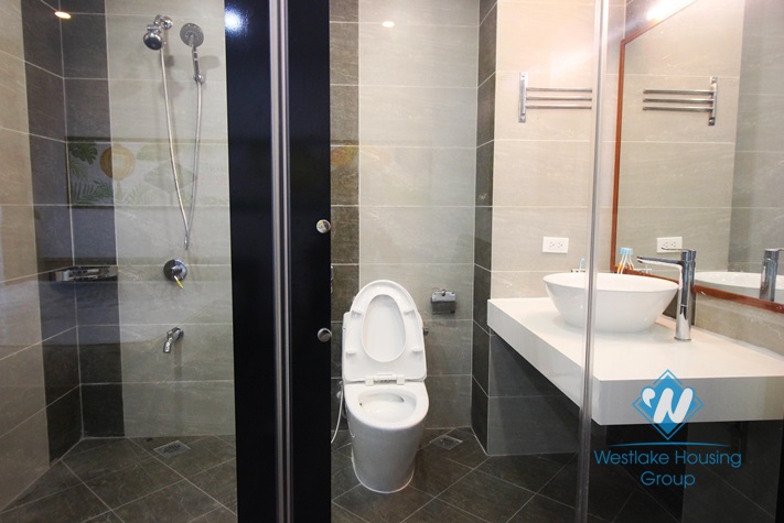 A Brandnew Studio for rent in Lac Long Quan st, Tay Ho district, Ha Noi