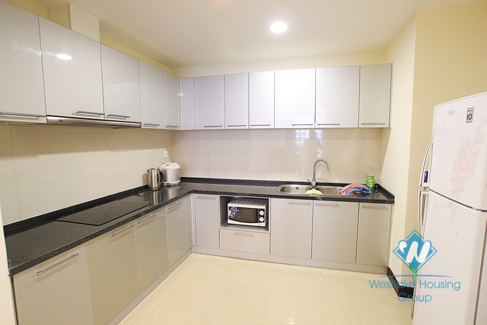 Nice apartment for rent in Royal City, Thanh Xuan, Ha Noi with 3 bedrooms