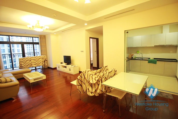 Bright apartment for rent in R1 Tower, Royal City, Thanh Xuan , Hanoi