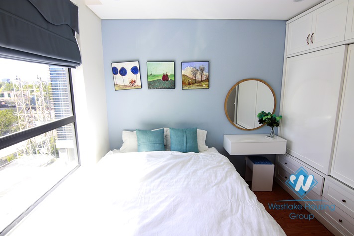 Two bedroom apartment for rent on Hong Kong Tower, Dong Da district, Hanoi