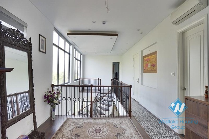 Lovely duplex apartment for rent on Vong Thi, Tay Ho