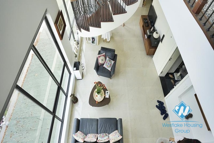 Lovely duplex apartment for rent on Vong Thi, Tay Ho