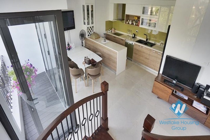 Lovely duplex apartment for rent on Vong Thi, Tay Ho