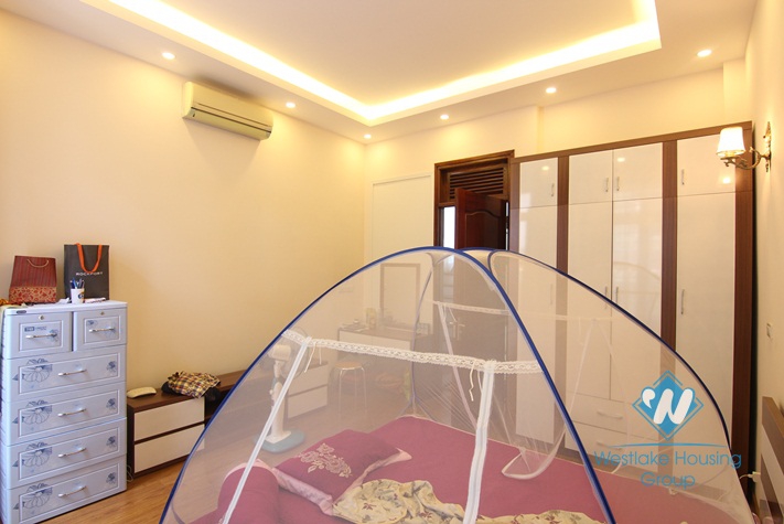 Modern 3 bedroom house for rent in Tay Ho, Hanoi