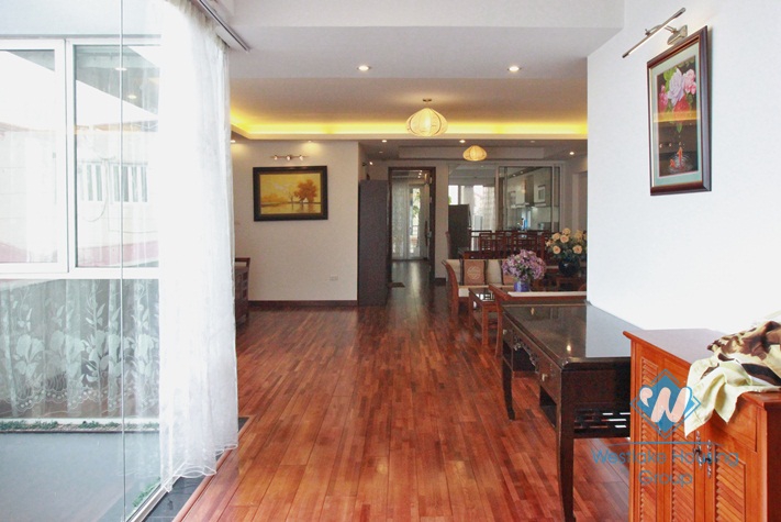 Large sized beautiful apartment for rent on Trich Sai, Tay ho
