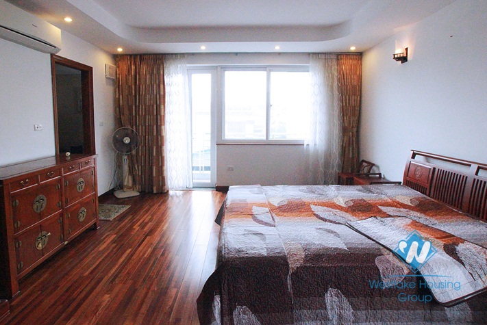 Large sized beautiful apartment for rent on Trich Sai, Tay ho