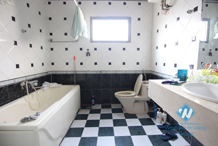 Nice house with garage for rent in Tay Ho, Hanoi