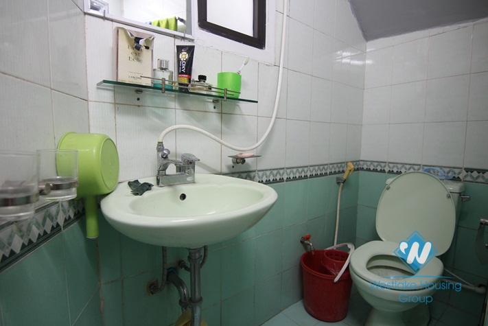 Nice house with garage for rent in Tay Ho, Hanoi