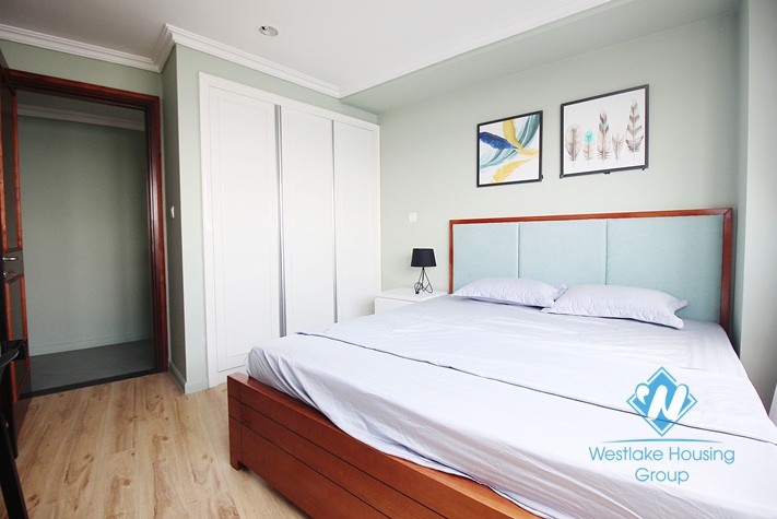 Modern apartment for rent in Watermark Lac Long Quan