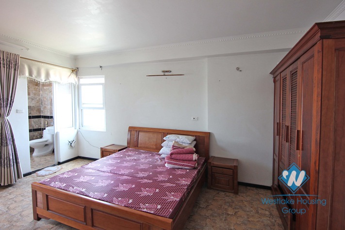Beautiful bright apartment for rent near Lac Long Quan, Tay Ho, Hanoi