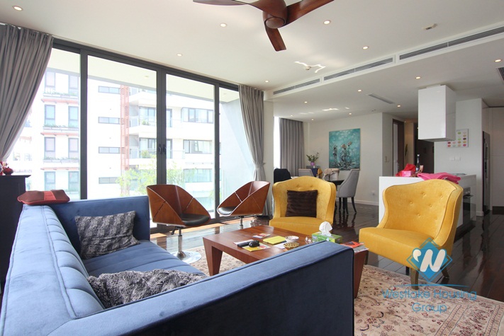 Lakeview super modern apartment for rent on Xuan Dieu, Tay Ho