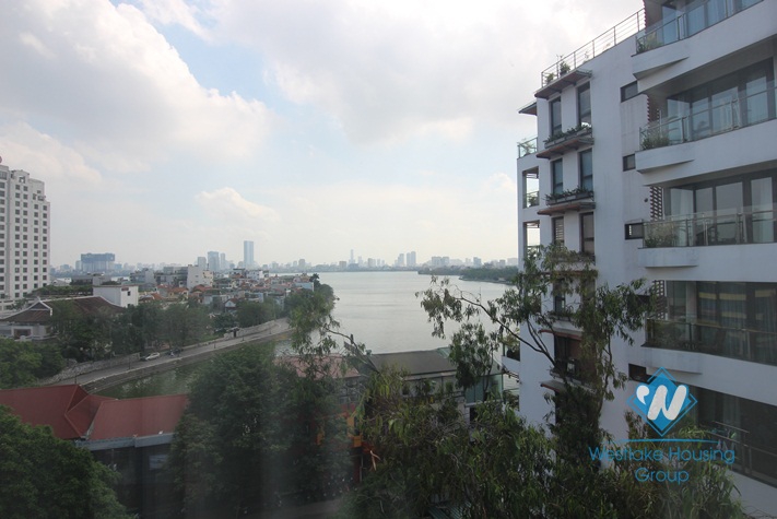 Lakeview super modern apartment for rent on Xuan Dieu, Tay Ho