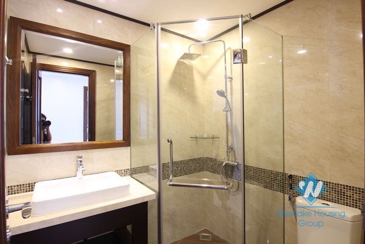 Nice apartment for rent in Xuan Dieu st, Tay Ho district, Ha Noi City
