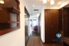 High floor lake front apartment for rent in Tay Ho
