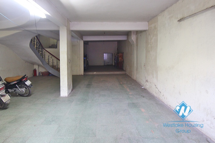 Big office house for rent in Tay Ho, Hanoi