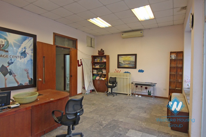 Big office house for rent in Tay Ho, Hanoi