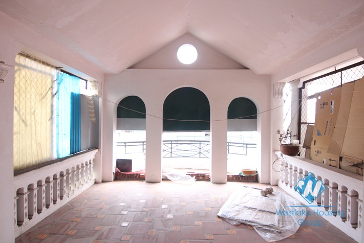 Good quality unfurnished house for rent in Tay Ho, Hanoi