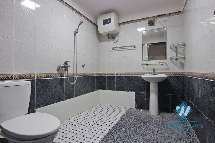 Good quality unfurnished house for rent in Tay Ho, Hanoi