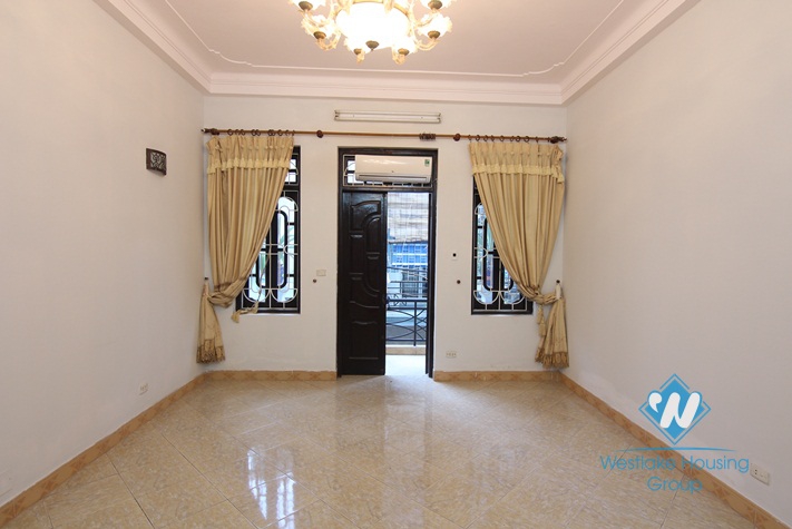 Good quality unfurnished house for rent in Tay Ho, Hanoi
