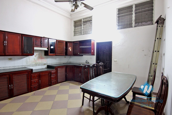 Good quality unfurnished house for rent in Tay Ho, Hanoi