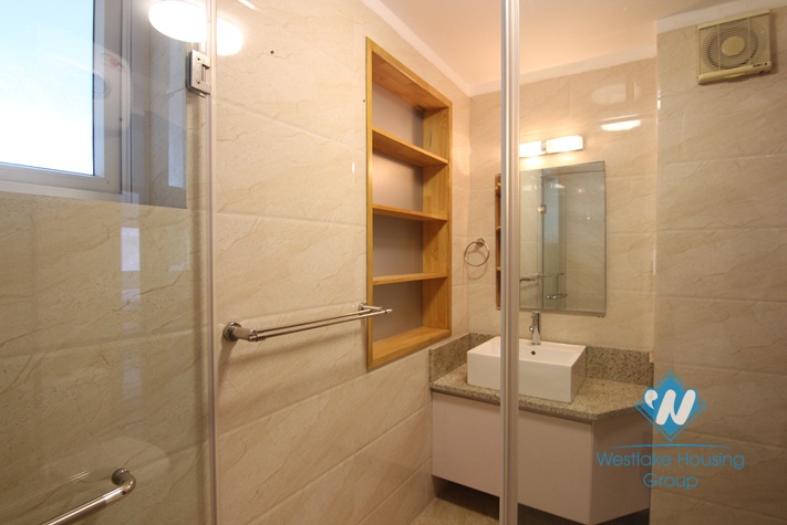 Tay Ho lovely penthouse for rent with lots of windows and natural light
