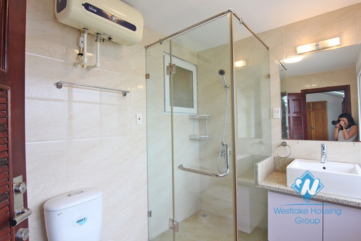Tay Ho lovely penthouse for rent with lots of windows and natural light