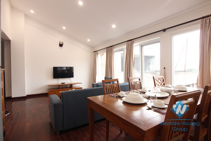 Tay Ho lovely penthouse for rent with lots of windows and natural light