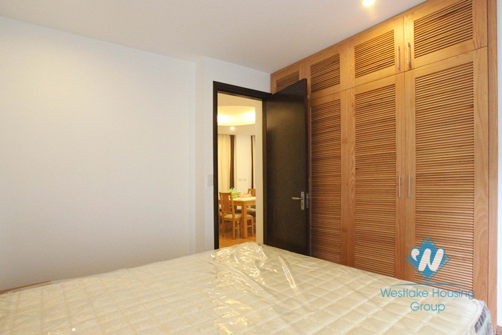 Ground floor apartment for rent in Xuan Dieu, Tay Ho, Hanoi