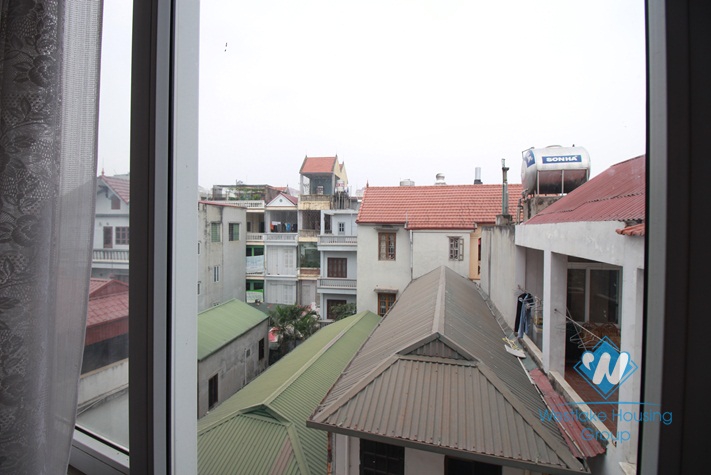 Lake view apartment for rent in Tay Ho, Ha Noi